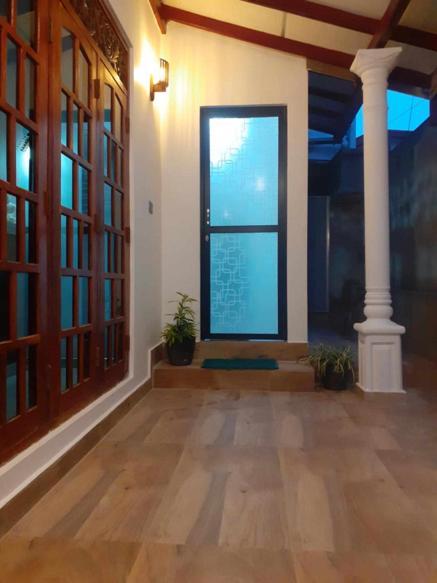 Bisandu Guesthouse Мирисса Номер фото